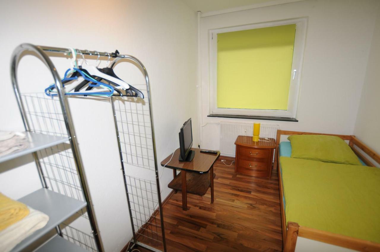 AgT Messezimmer Laatzen Hannover Exterior foto